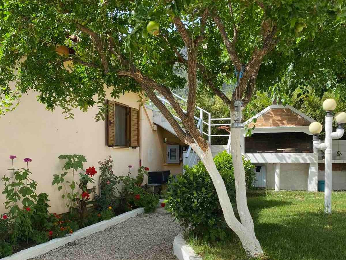 Garden Rooms Химара Экстерьер фото
